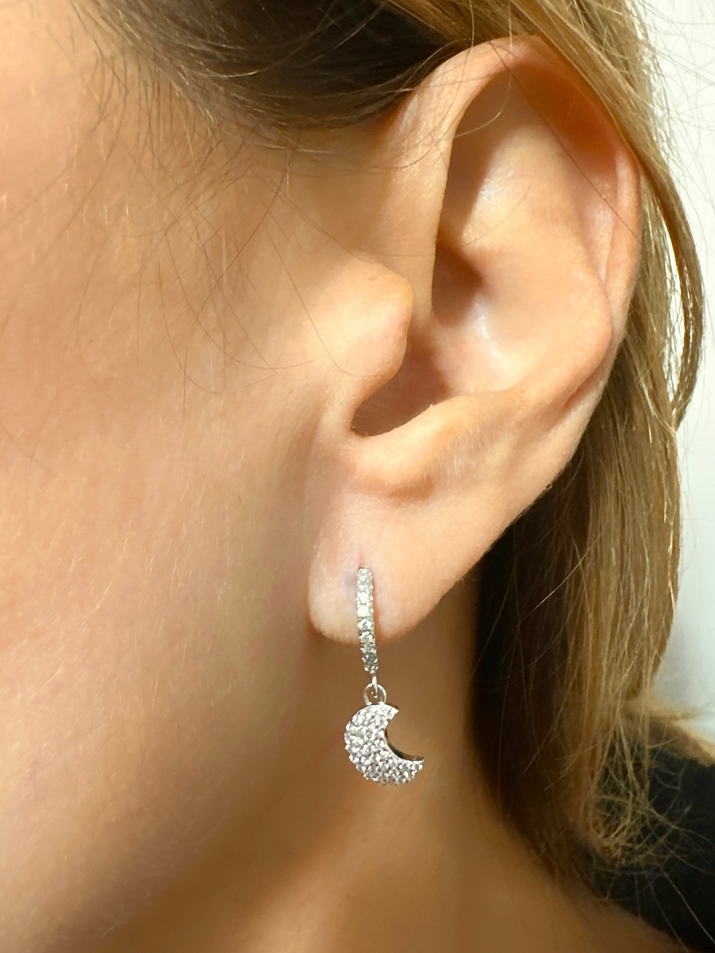 Orecchini Cerchio Pendente Luna