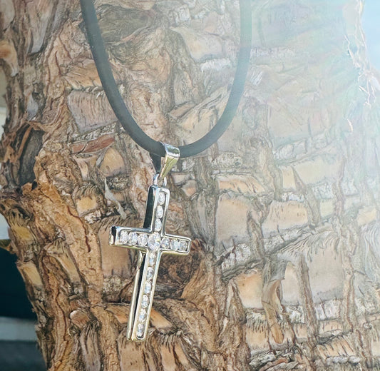 Collana Caucciù con CroceBrill