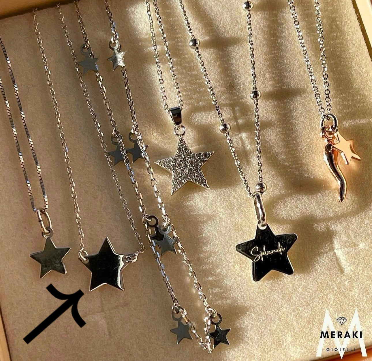 Collana Star