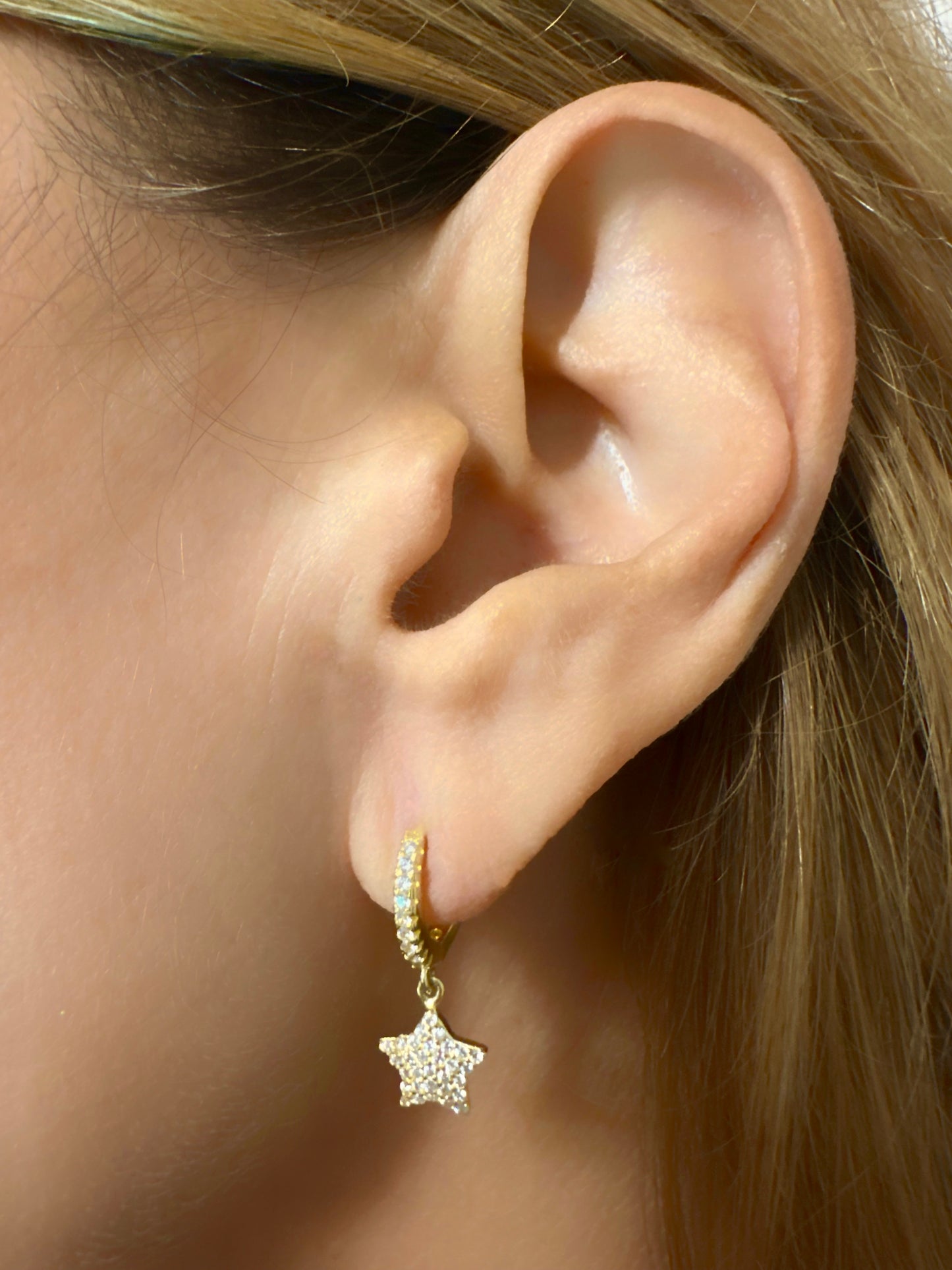 Orecchini Cerchio Pendente Stella Gold