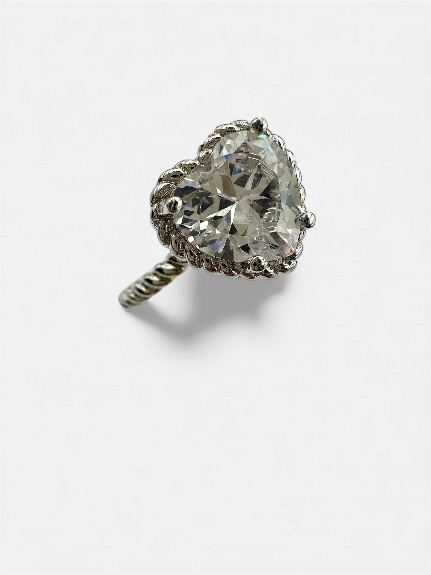 Anello Intreccio Cuore Brill